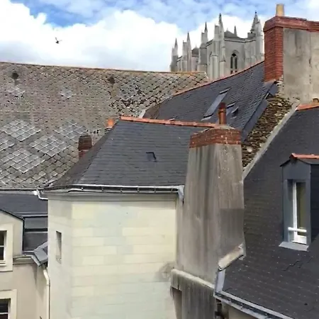 Superbe Studio Avec Terrasse - Cathedrale Nantes Exterior photo